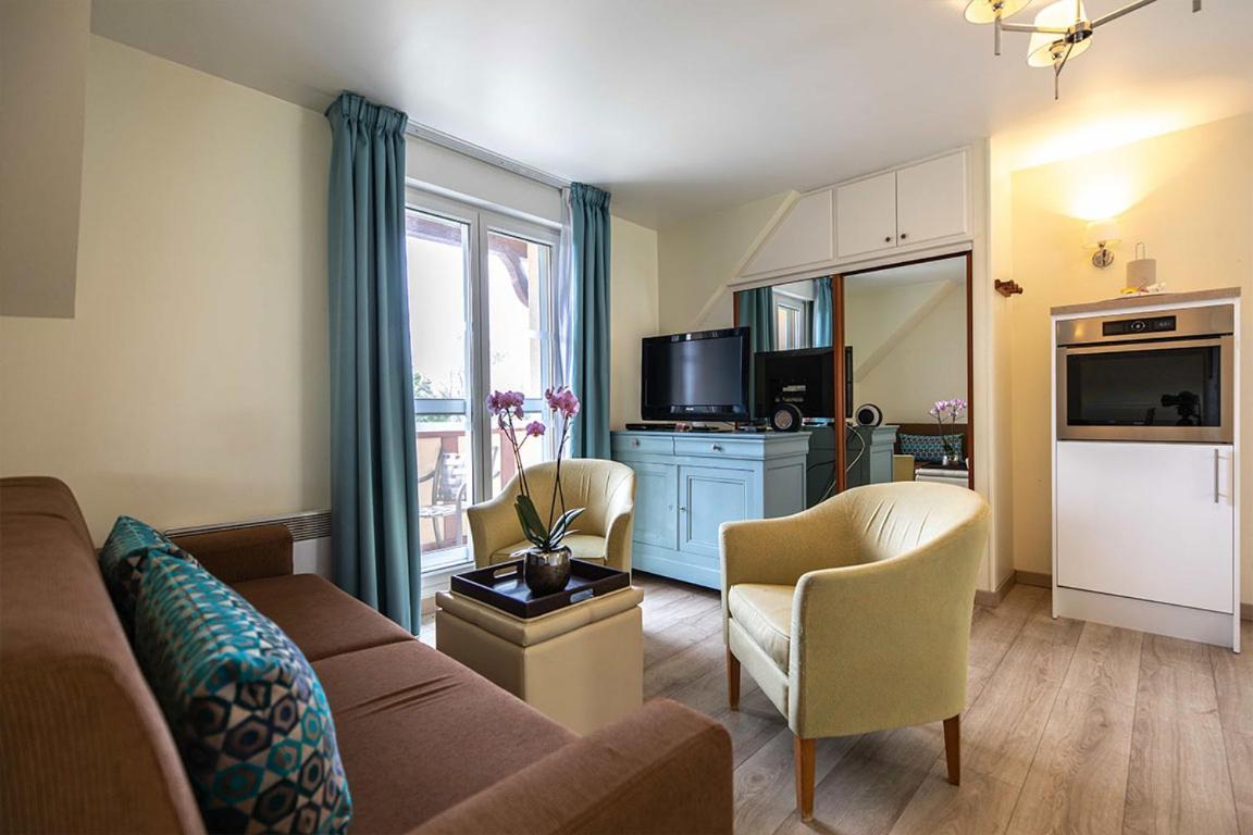 Aparthotel Club Wyndham Normandy Connelles Zewnętrze zdjęcie